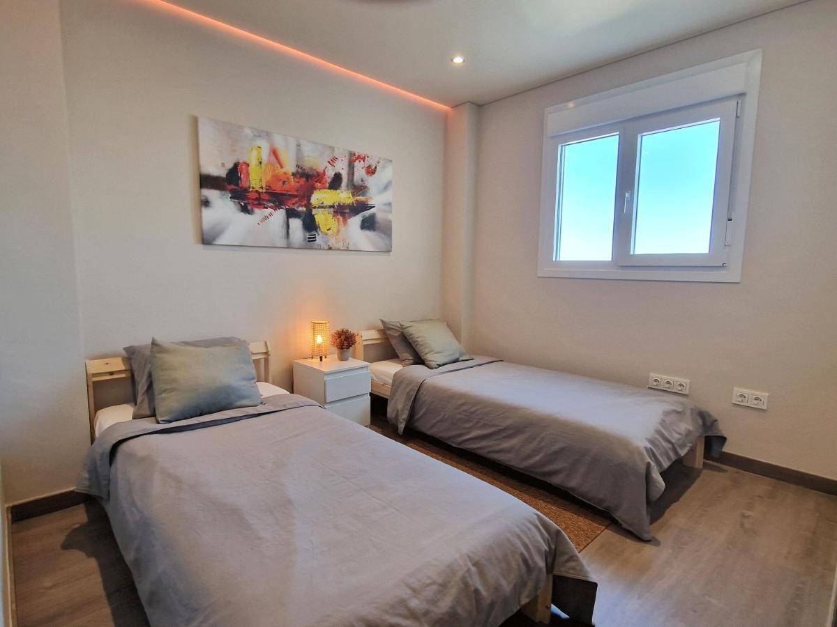 Apartment Emerald - Spacious Modern 2 Bedroom